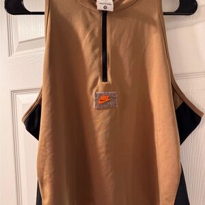 Nike Women's Tan and Black Muscle Tee